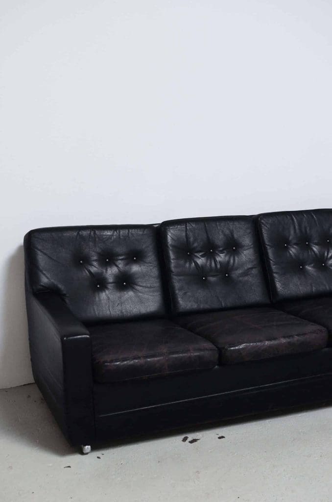 How to Dispose of a Couch in Palm Beach County